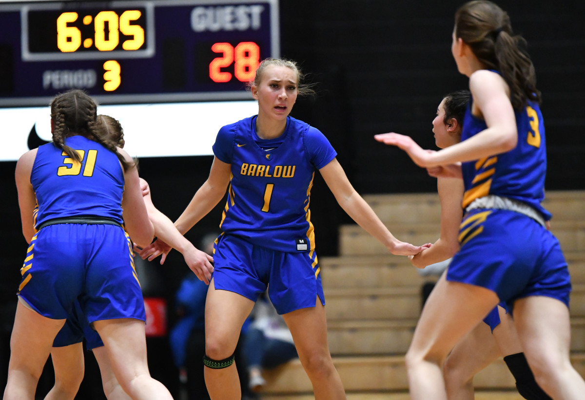 Barlow Jesuit girls basketball Taylor Balkom 18